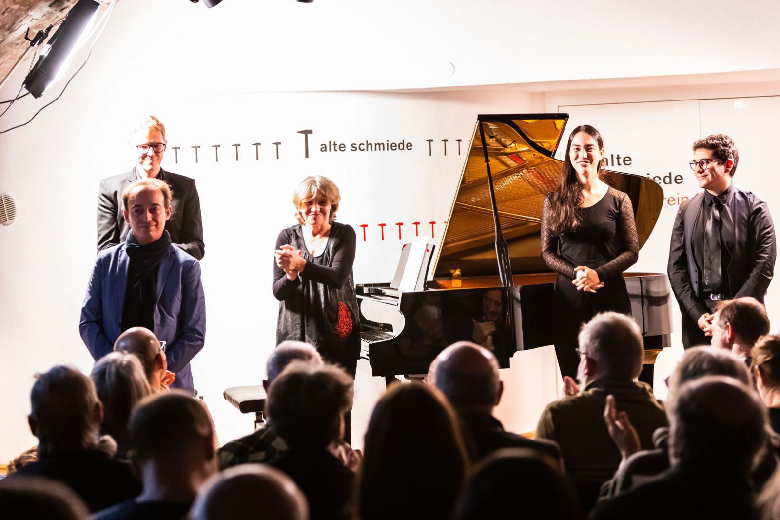 Input > Klavier, Jan Satler, Mathilde Hoursiangou, Kimiko Krutz und Luca Lavuri mit Thomas Wally