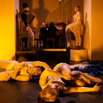 Die Nacht weiß nicht vom Tage