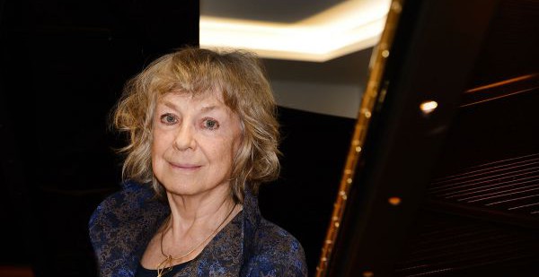 Marianne Schroeder
