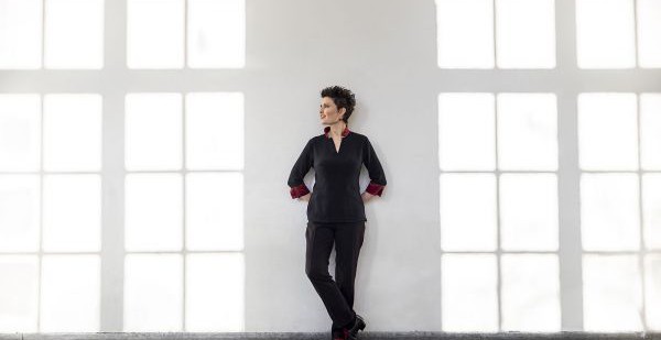 Angela Metzger