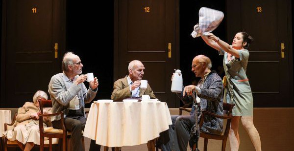 Tomasz Skweres + Kristine Tornquist: Abendsonne