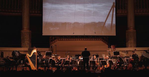 Klangforum Wien: Tower of Babel | Geschliffene Grenzen