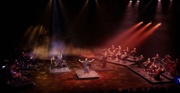 akua naru, Tyshawn Sorey + Ensemble Resonanz: longing to tell